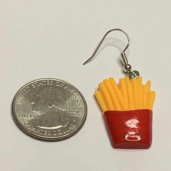 French Fry Earring, Fry Earring, Gift Idea, Funny Food Earring, Silly Earring - Picture 3 of 4
